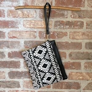 Black and White metallic Aztec design wrist clutch